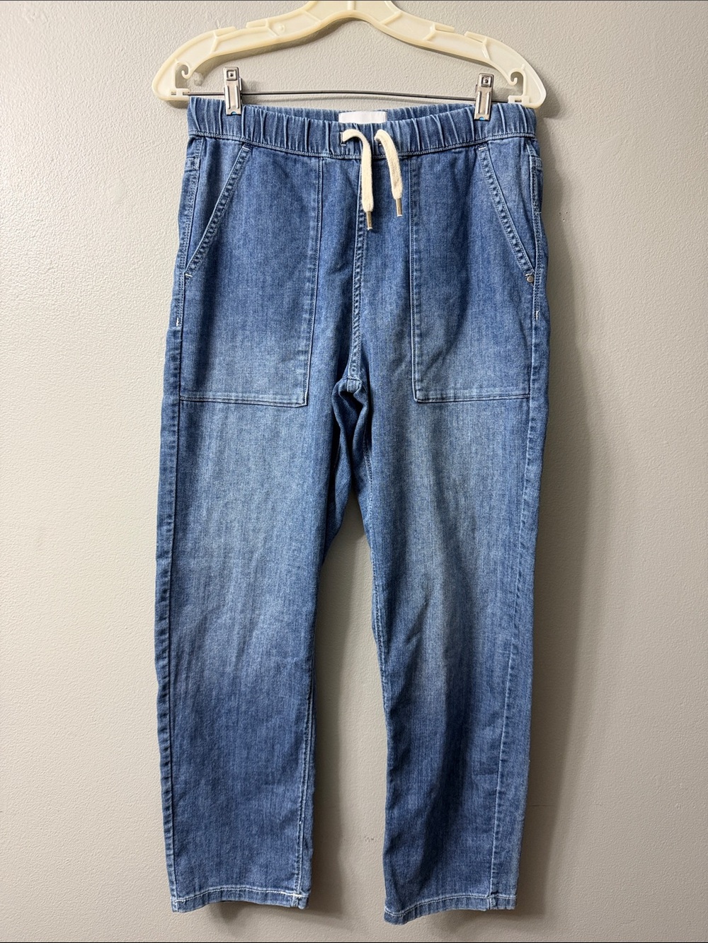 DU/ER women’s chambray pull on drawstring jeans small petite
